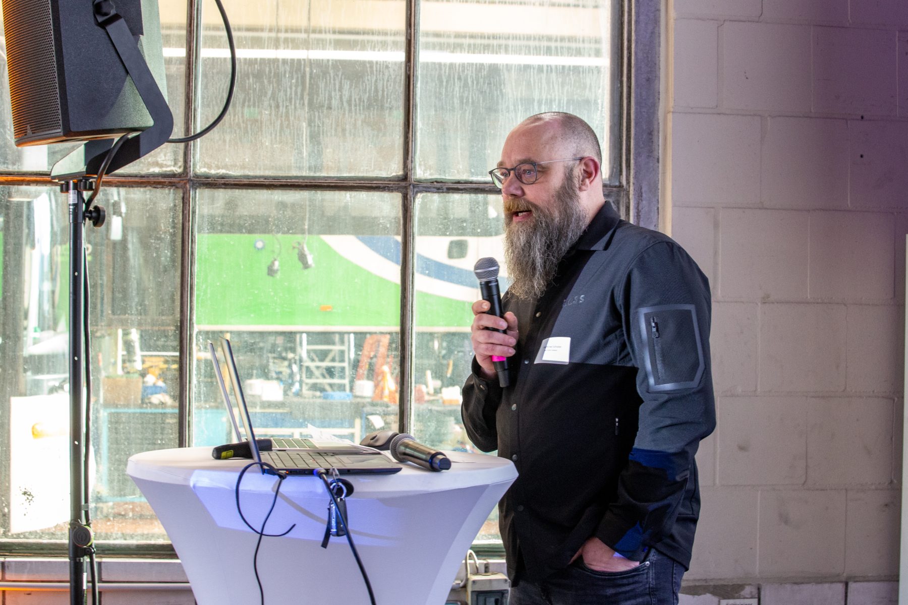 Jörg-Michael Schrader