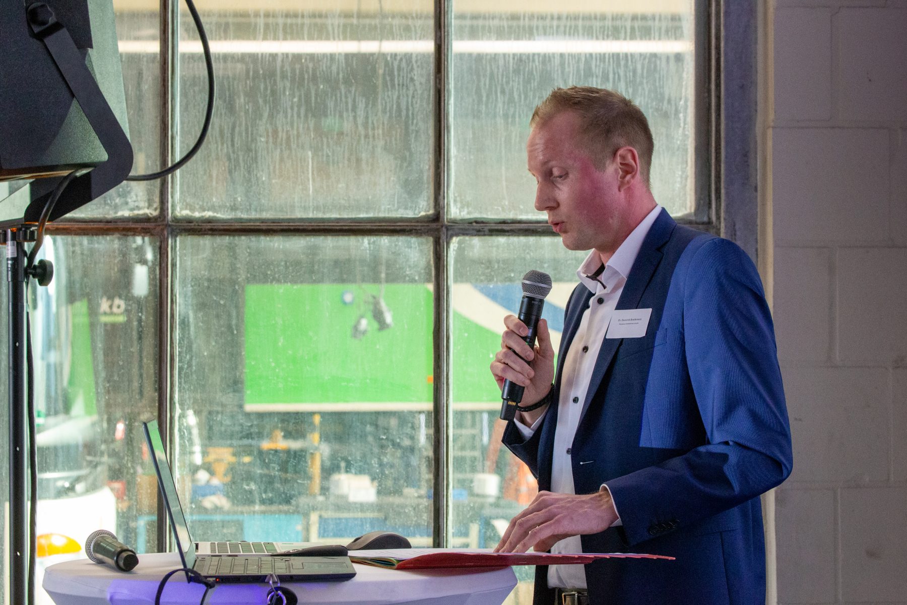 Dr. Dominik Breitkreuz